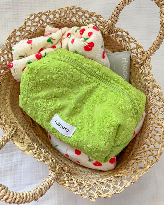 Summer in Green Beauty Case