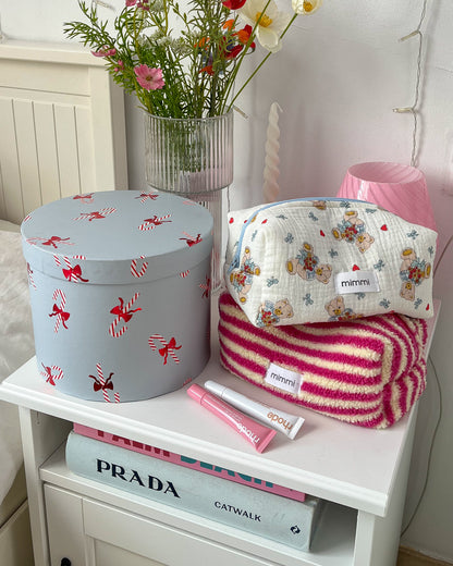 Strawberry Cream Beauty Case