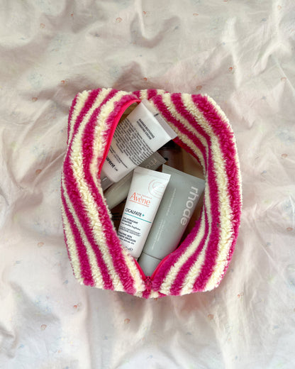 Strawberry Cream Beauty Case