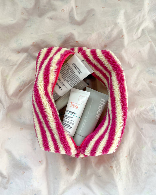 Strawberry Cream Beauty Case