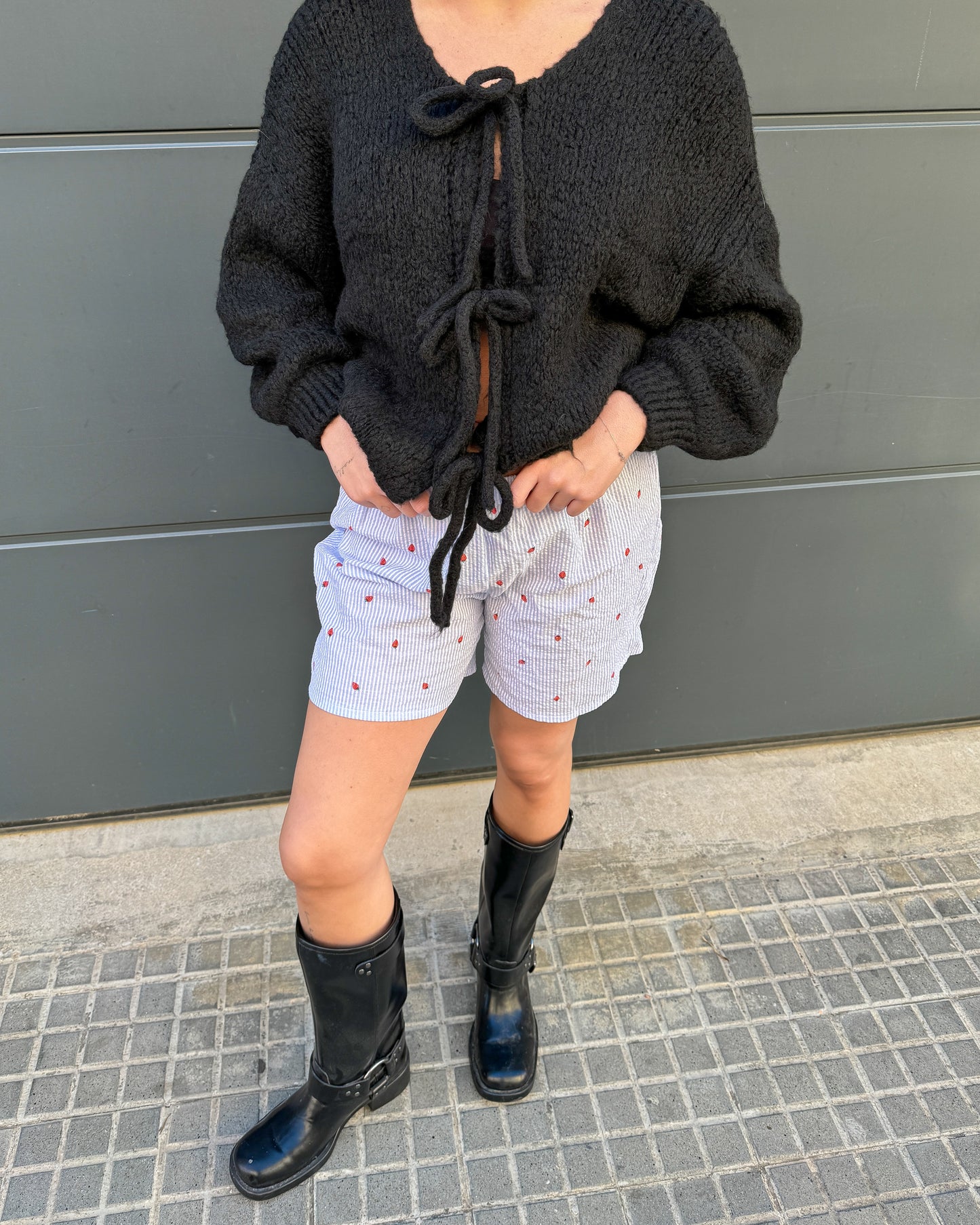 The Cardigan in Black