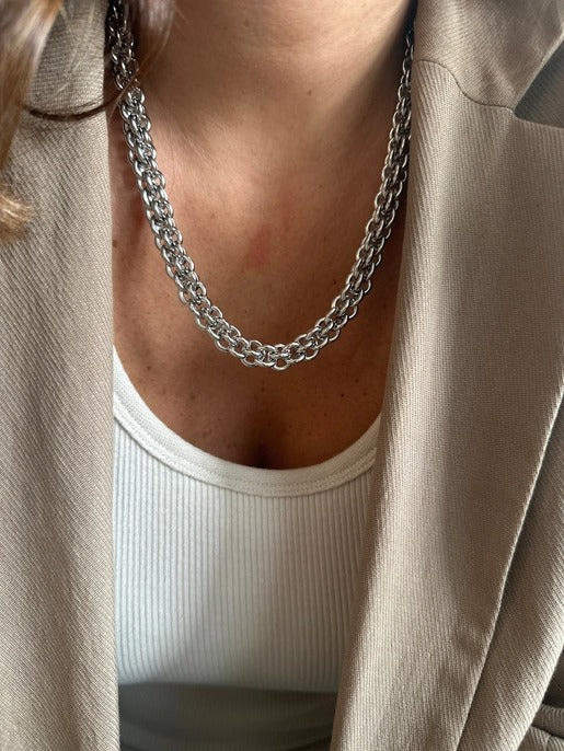 Collar Lola